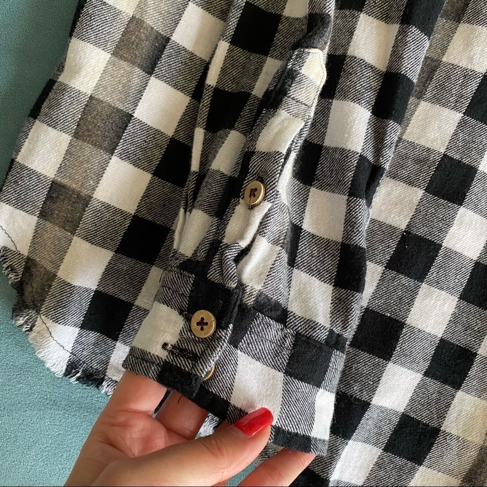 Reason Flannel - Picture 4 of 9